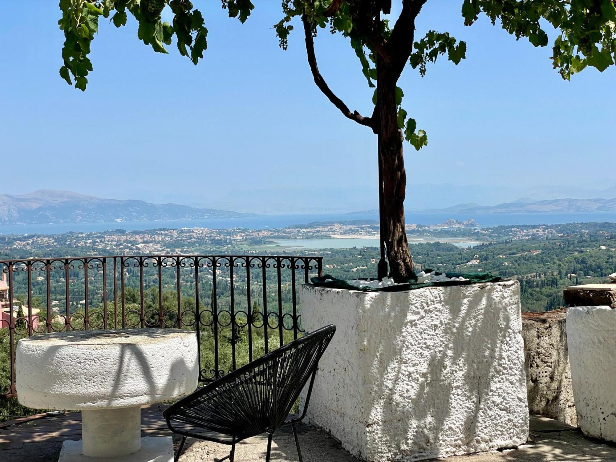 Mary'S House With Panoramic View Vila Áyioi Dhéka Exterior foto