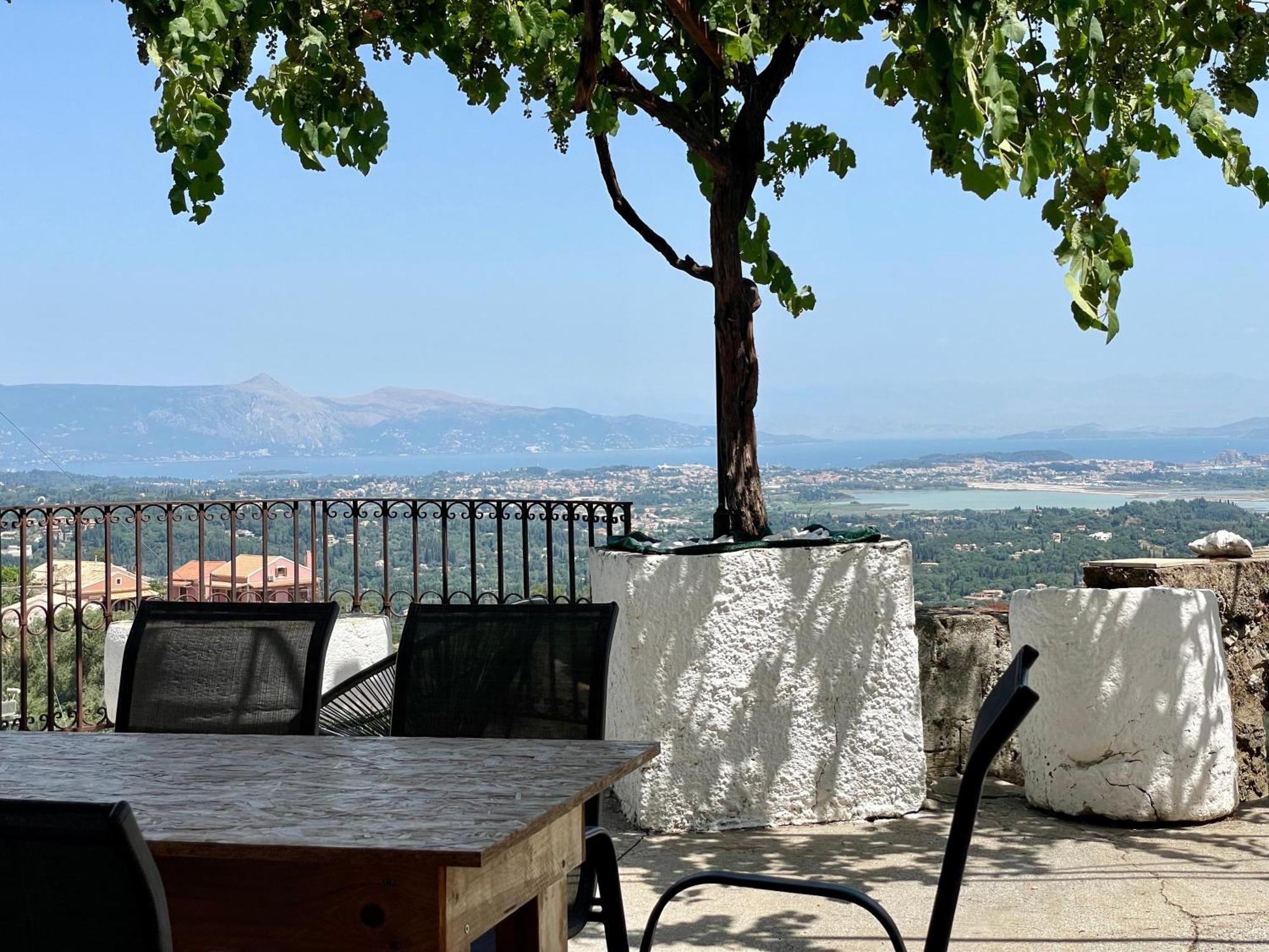 Mary'S House With Panoramic View Vila Áyioi Dhéka Exterior foto